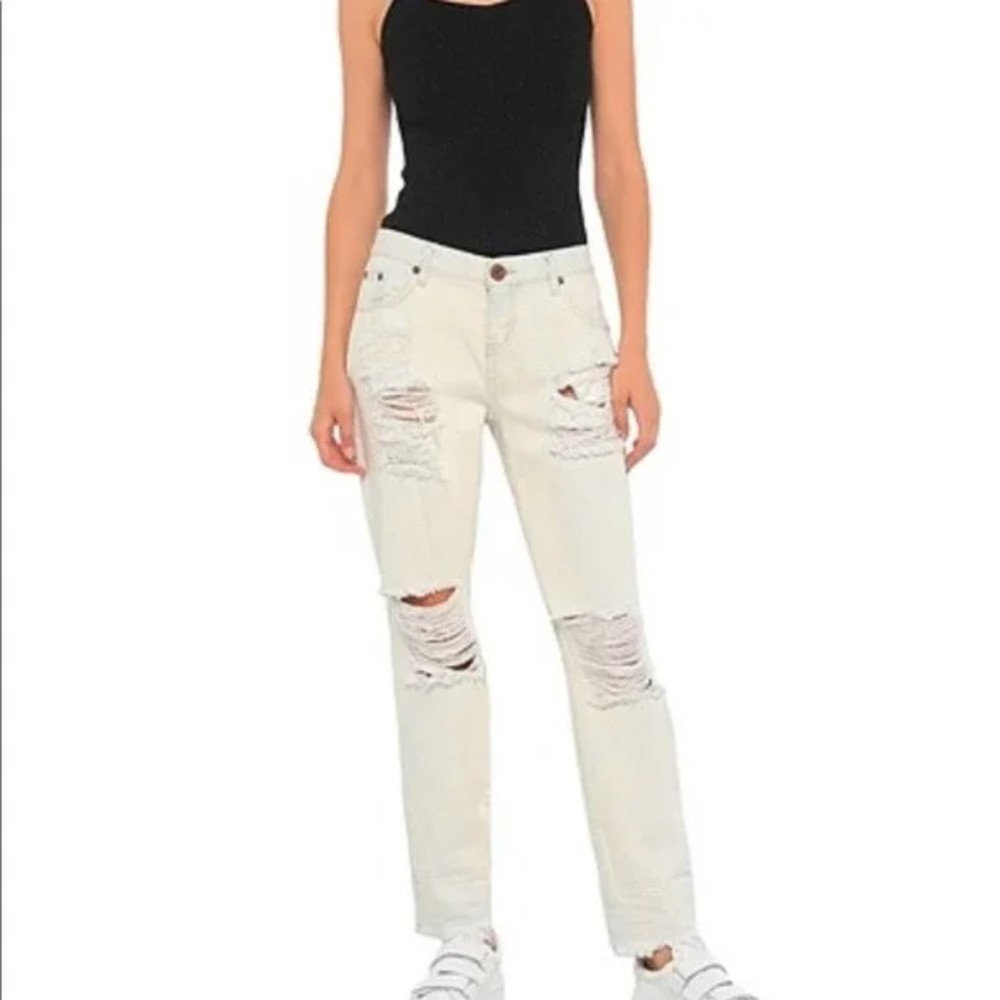 EC ONE Teaspoon Distressed Boyfriend Jeans size 26